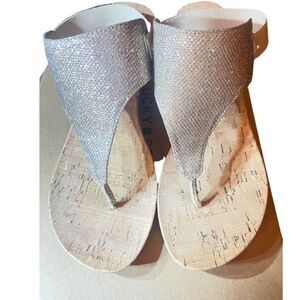 White Mountain Thongs - Sz 7 1/2